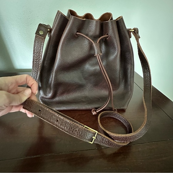 Portland Leather Bucket Bag - Picture 7 of 7